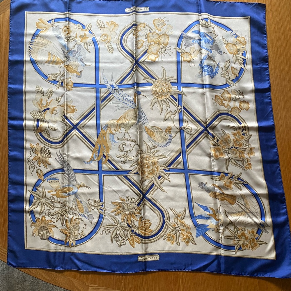 Hermès scarf